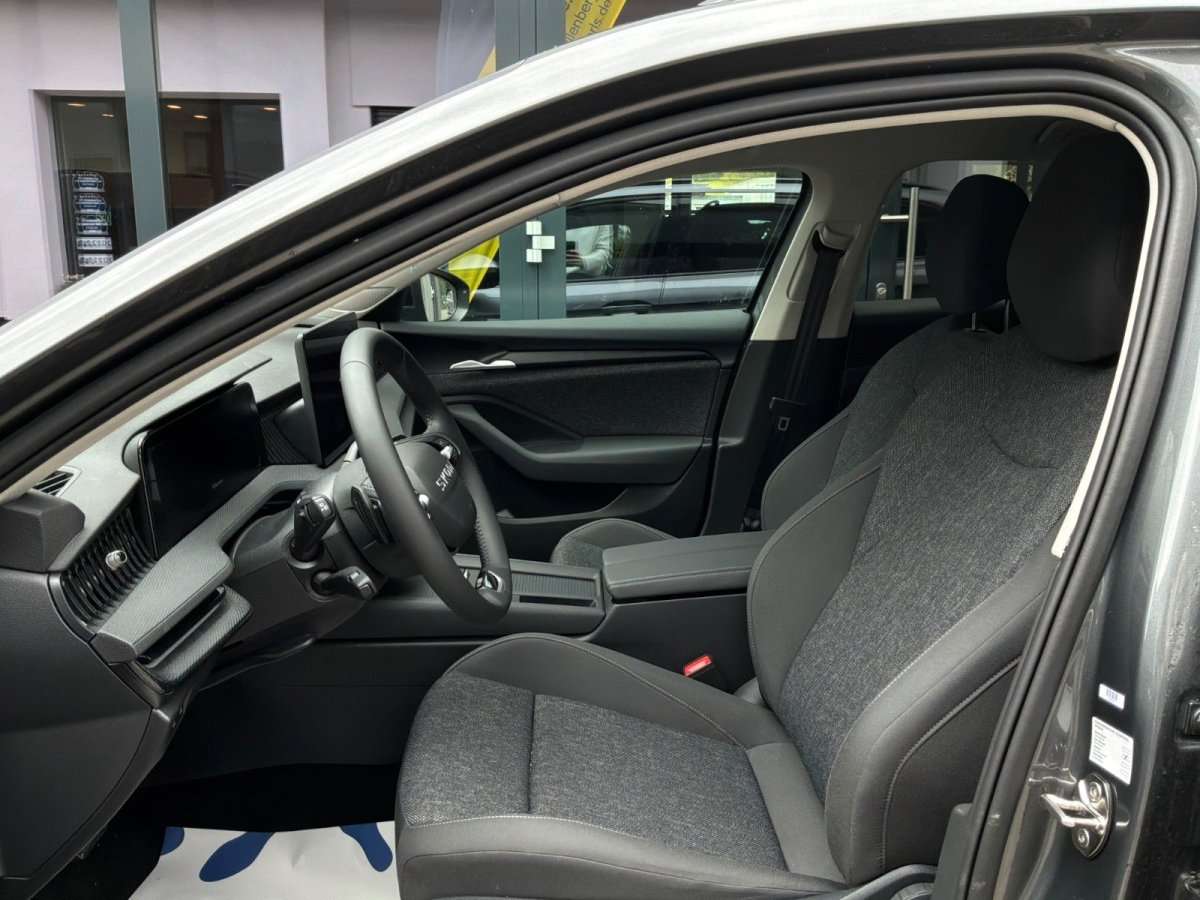 Fahrzeugbild eines Skoda Superb