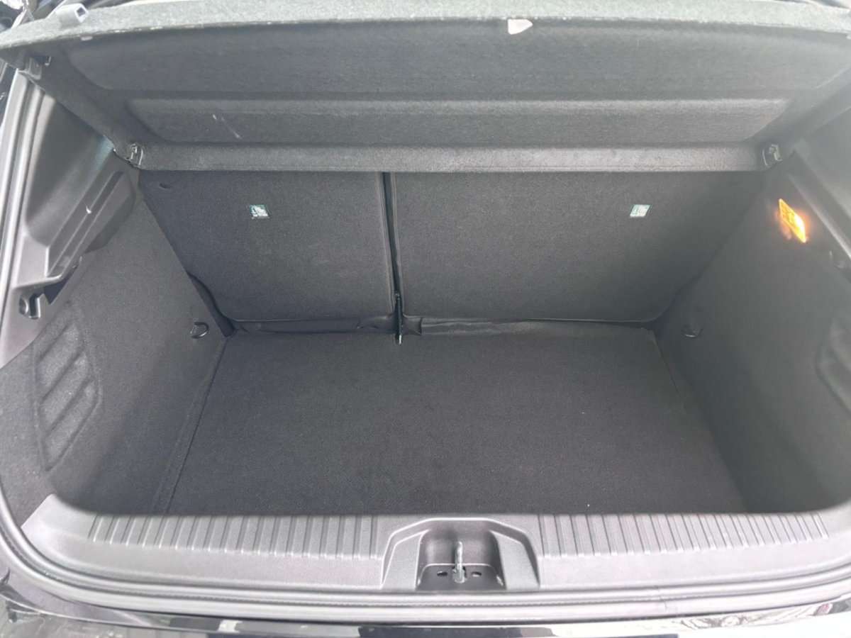 Fahrzeugbild eines Renault Clio