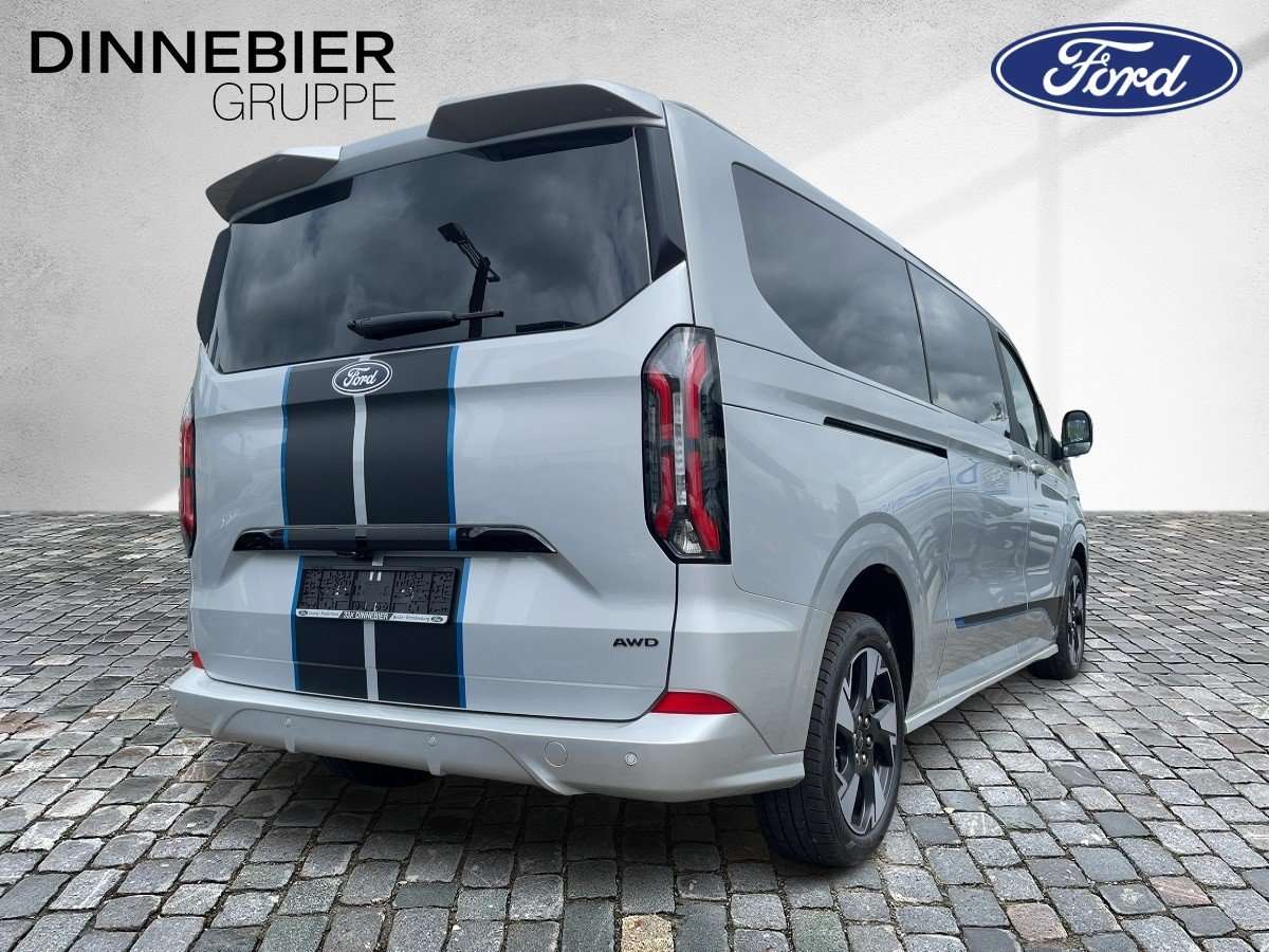 Fahrzeugbild eines Ford Tourneo Custom