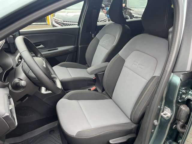 Fahrzeugbild eines Dacia Jogger