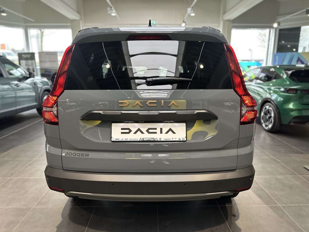 Fahrzeugbild eines Dacia Jogger
