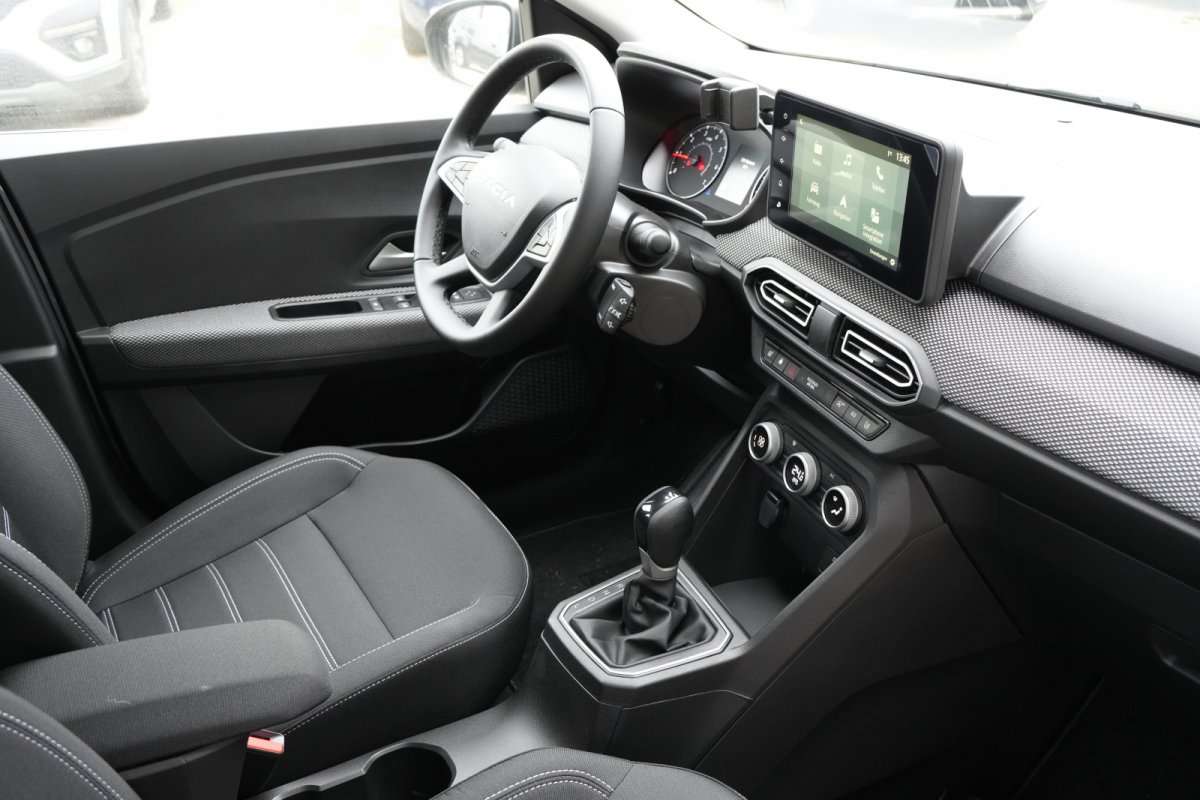 Fahrzeugbild eines Dacia Sandero