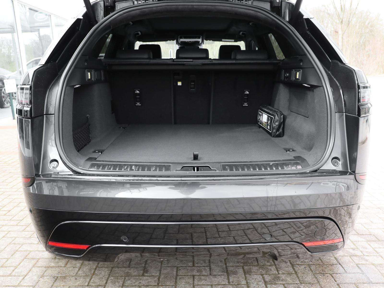 Fahrzeugbild eines Land Rover Range Rover Velar