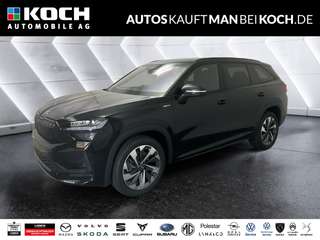 Schräge Frontansicht auf einen Skoda Kodiaq , freigestellt