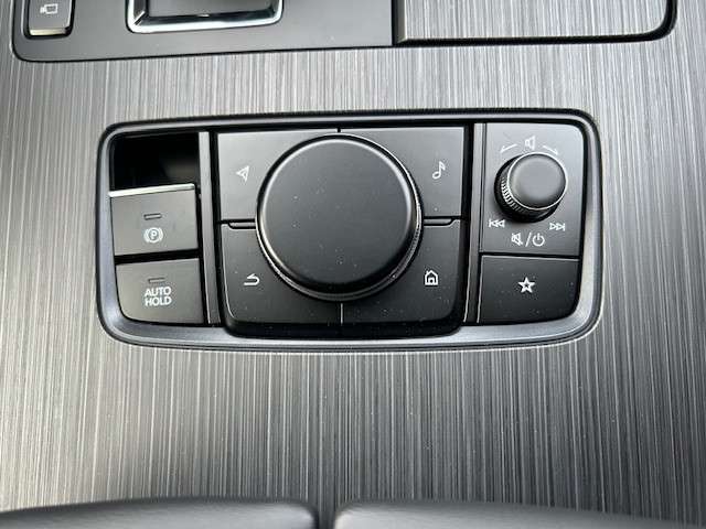 Fahrzeugbild eines Mazda CX-60