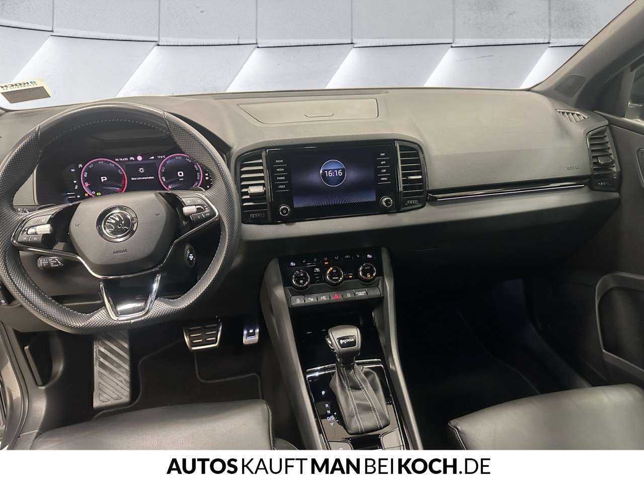 Fahrzeugbild eines Skoda Karoq