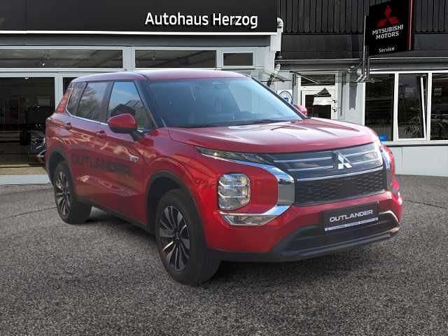 Fahrzeugbild eines Mitsubishi Outlander