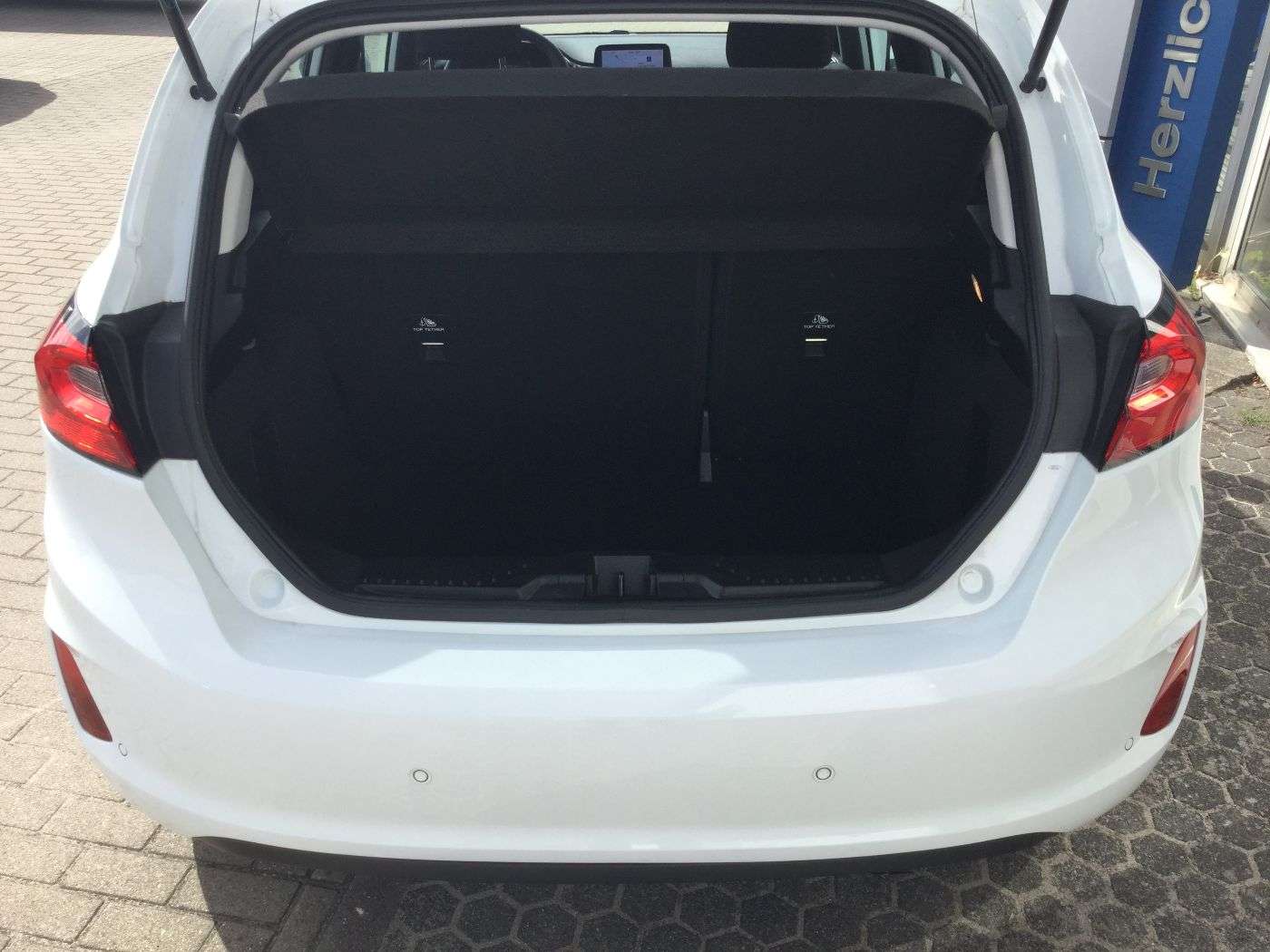 Fahrzeugbild eines Ford Fiesta