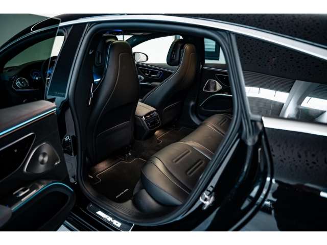 Fahrzeugbild eines Mercedes-Benz EQS