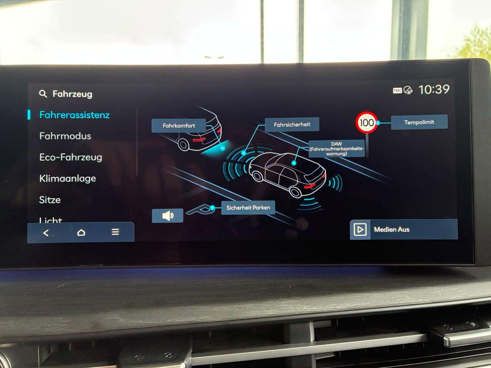 Fahrzeugbild eines Hyundai Santa Fe