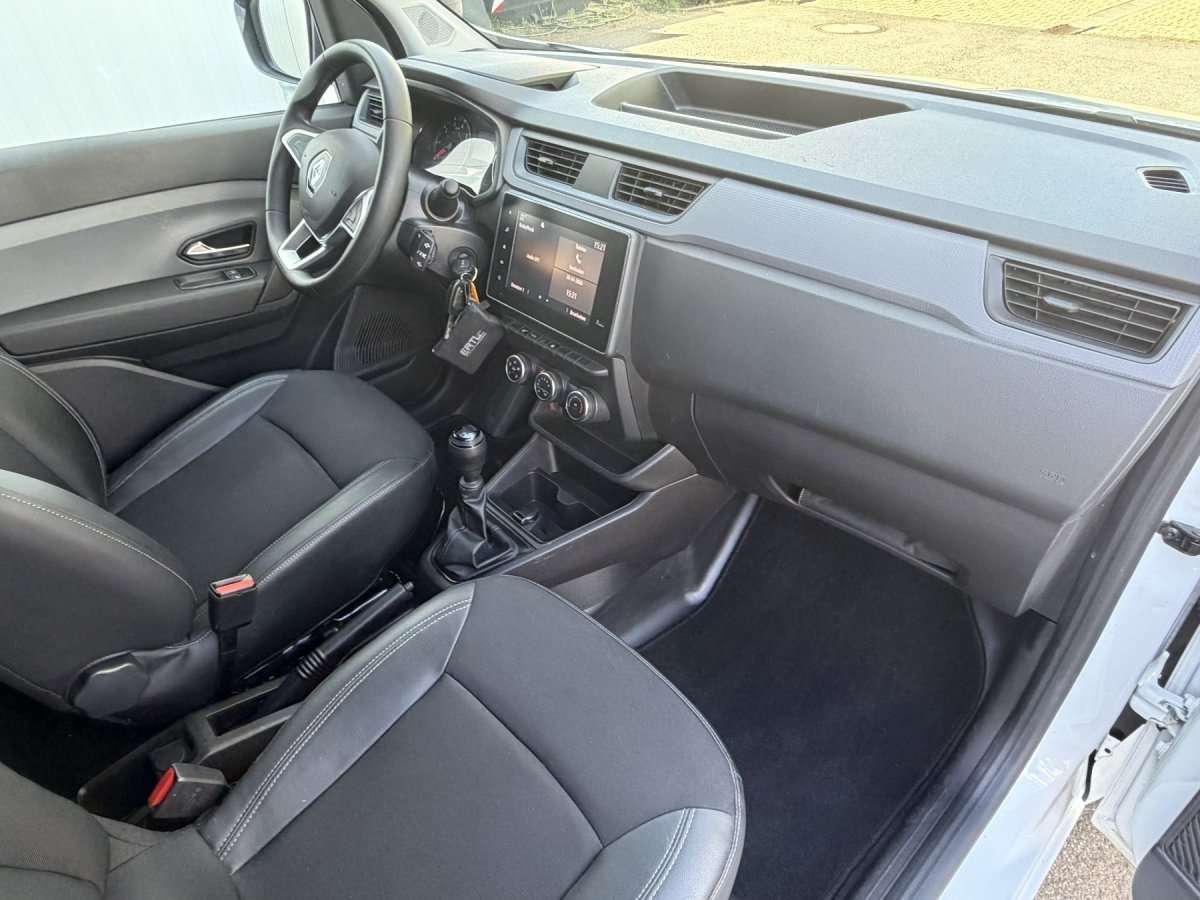 Fahrzeugbild eines Renault Express