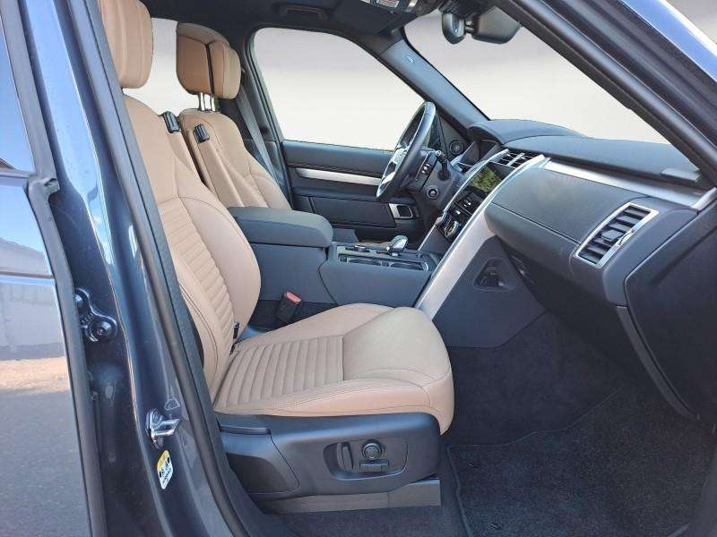 Fahrzeugbild eines Land Rover Discovery