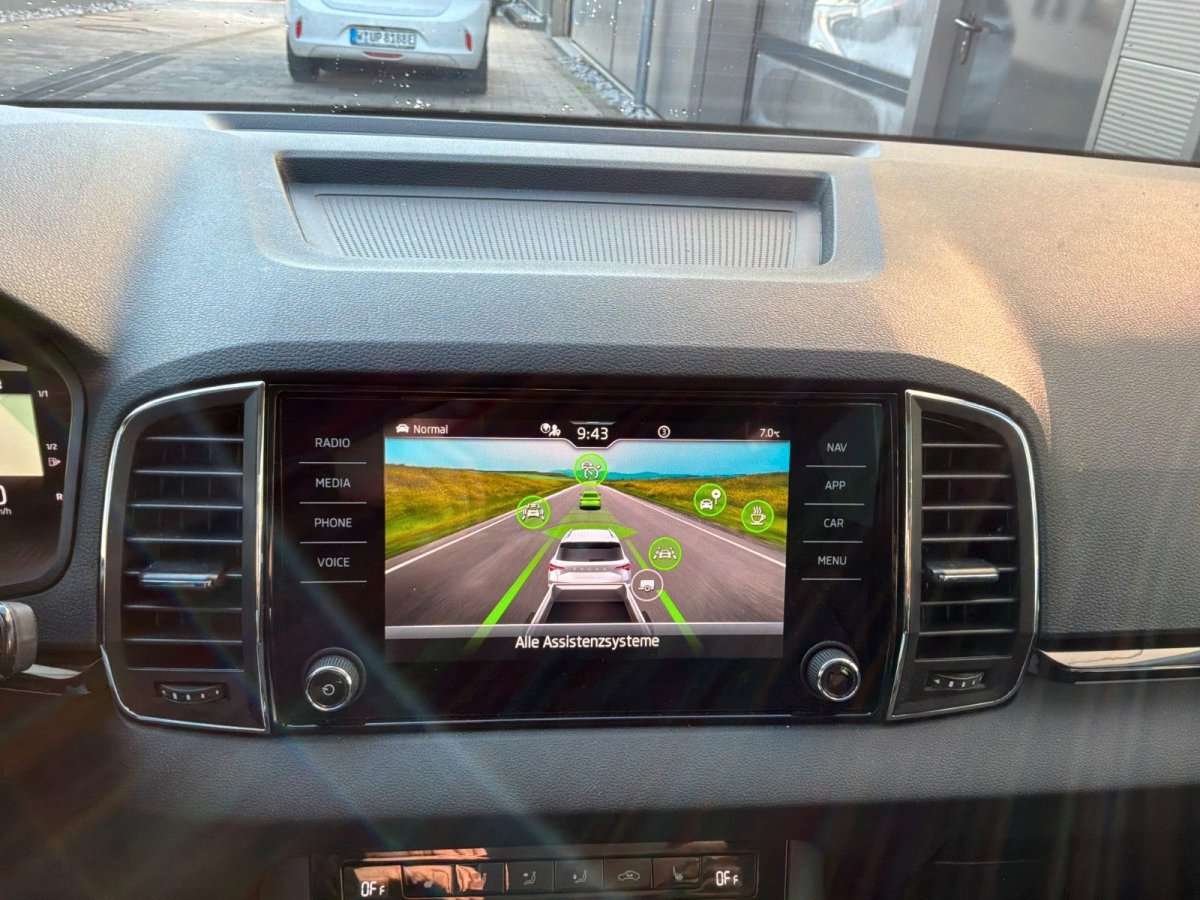 Fahrzeugbild eines Skoda Karoq
