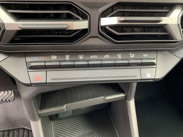 Fahrzeugbild eines Dacia Duster