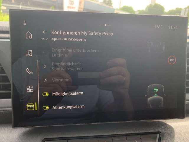 Fahrzeugbild eines Renault Master