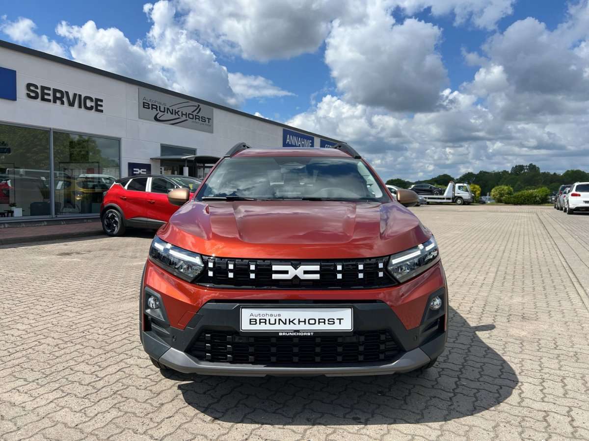 Fahrzeugbild eines Dacia Jogger