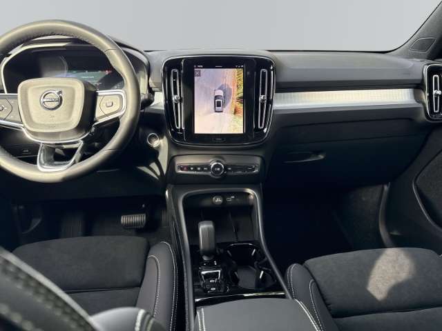 Fahrzeugbild eines Volvo XC40
