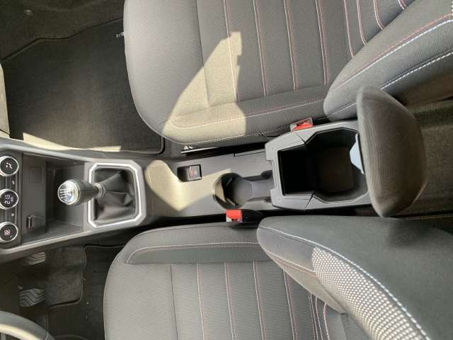 Fahrzeugbild eines Dacia Jogger