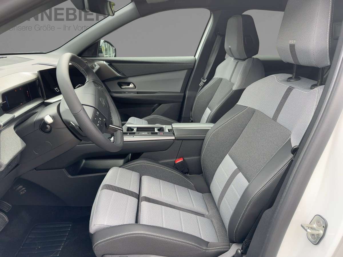 Fahrzeugbild eines Opel Grandland X