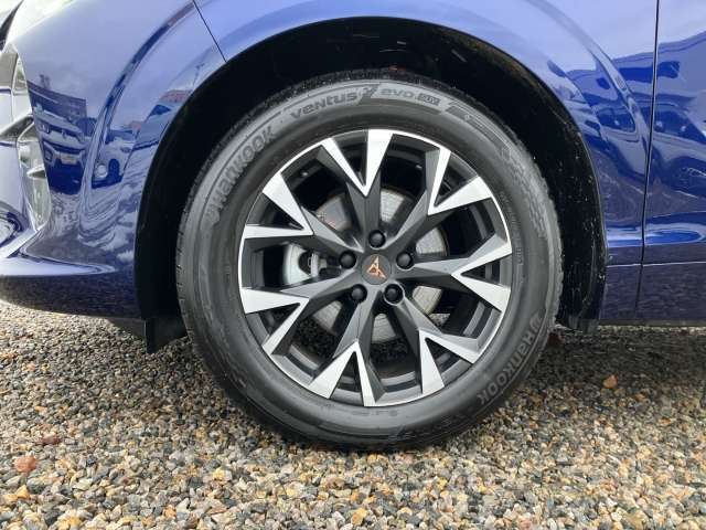 Fahrzeugbild eines CUPRA Terramar