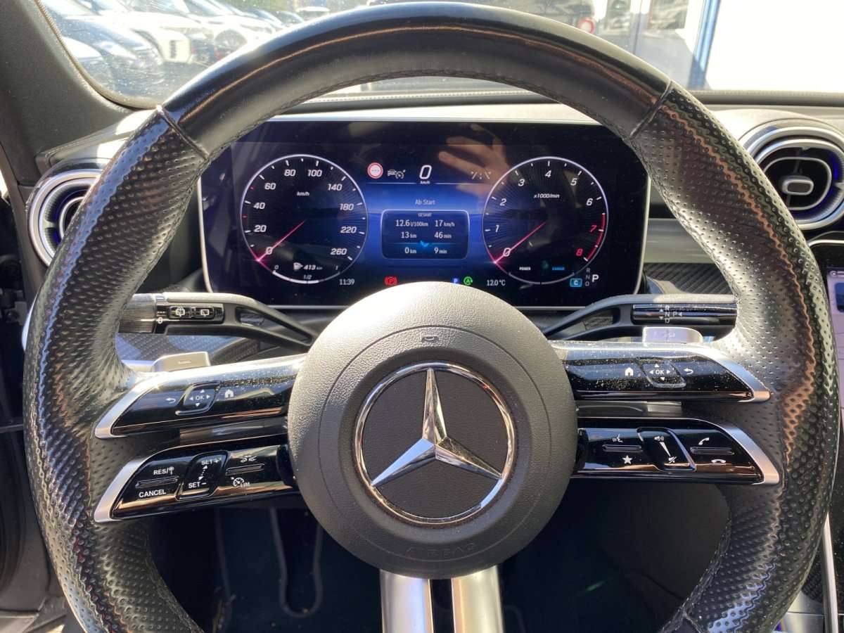 Fahrzeugbild eines Mercedes-Benz C-Klasse