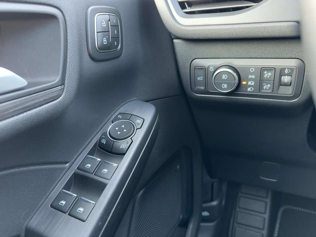 Fahrzeugbild eines Ford Kuga