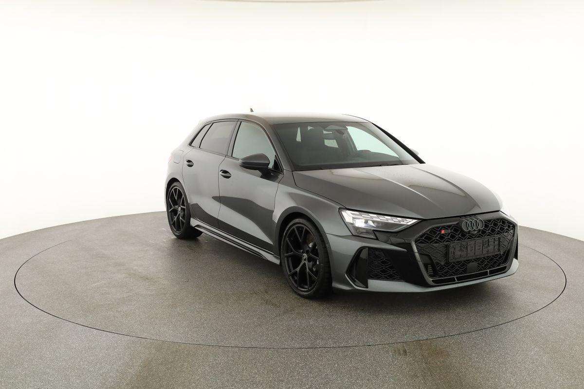 Fahrzeugbild eines Audi RS3