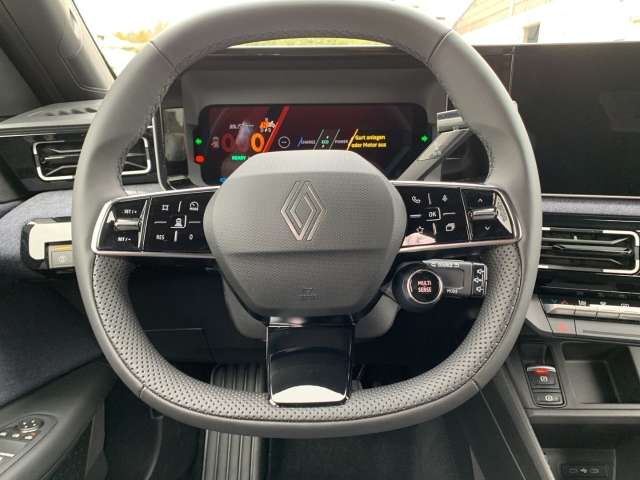 Fahrzeugbild eines Renault 5 E-TECH