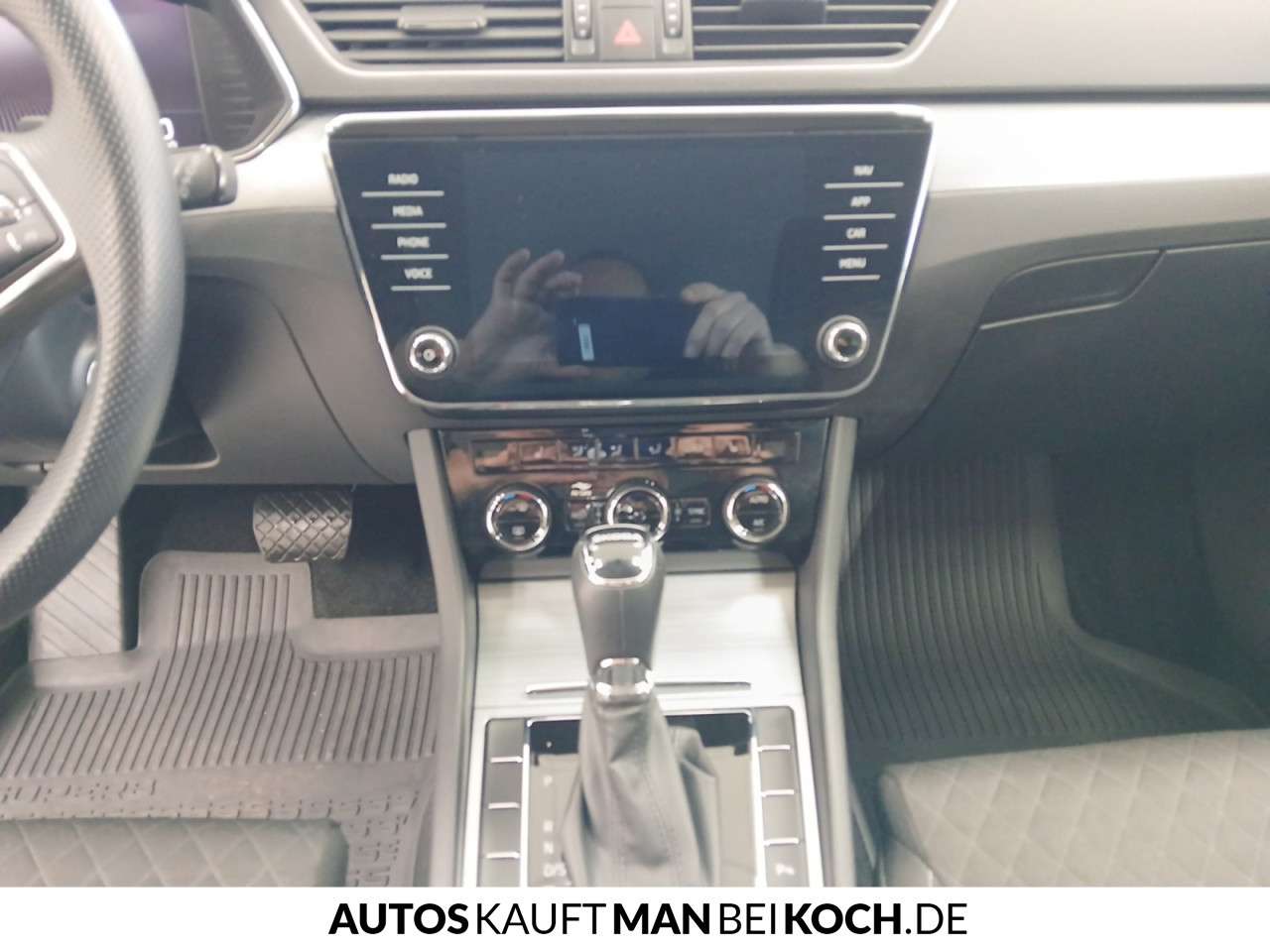Fahrzeugbild eines Skoda Superb