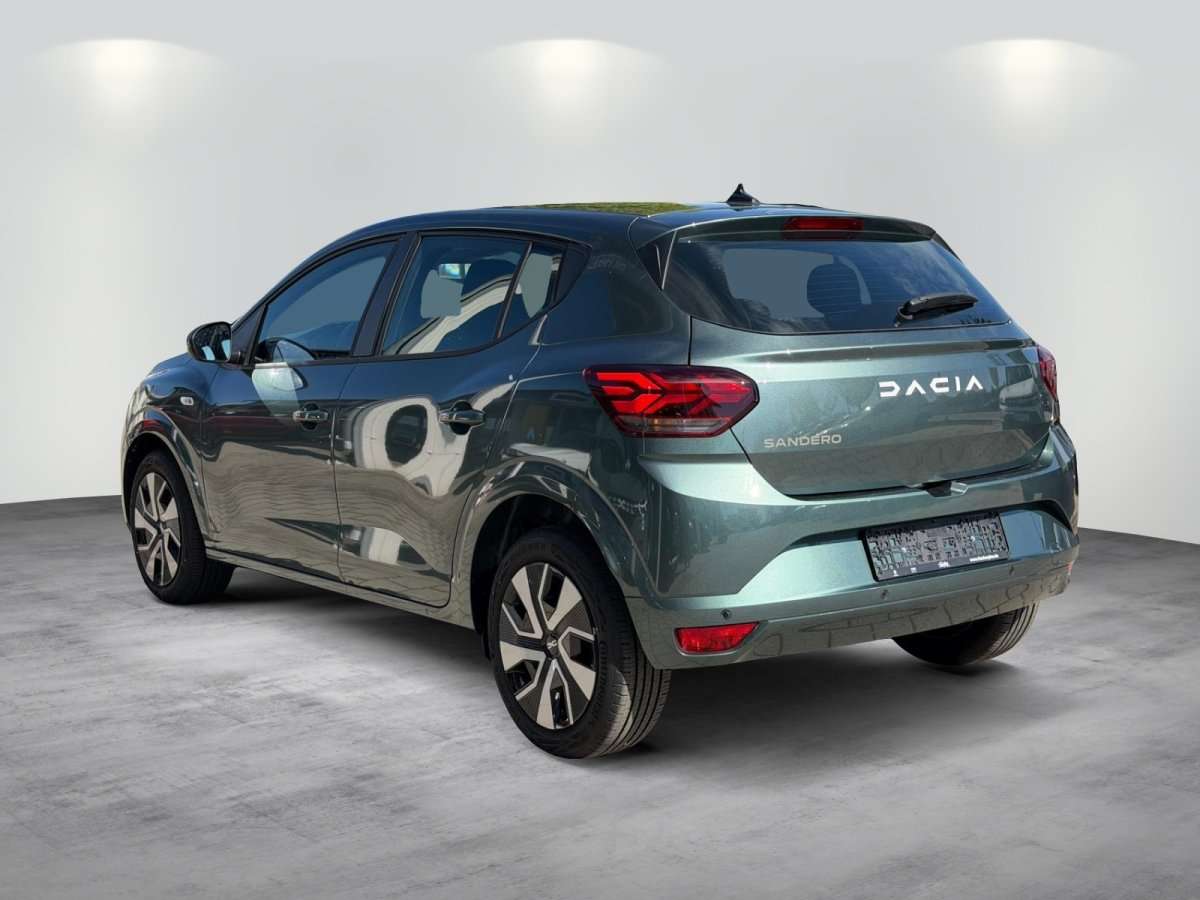 Fahrzeugbild eines Dacia Sandero