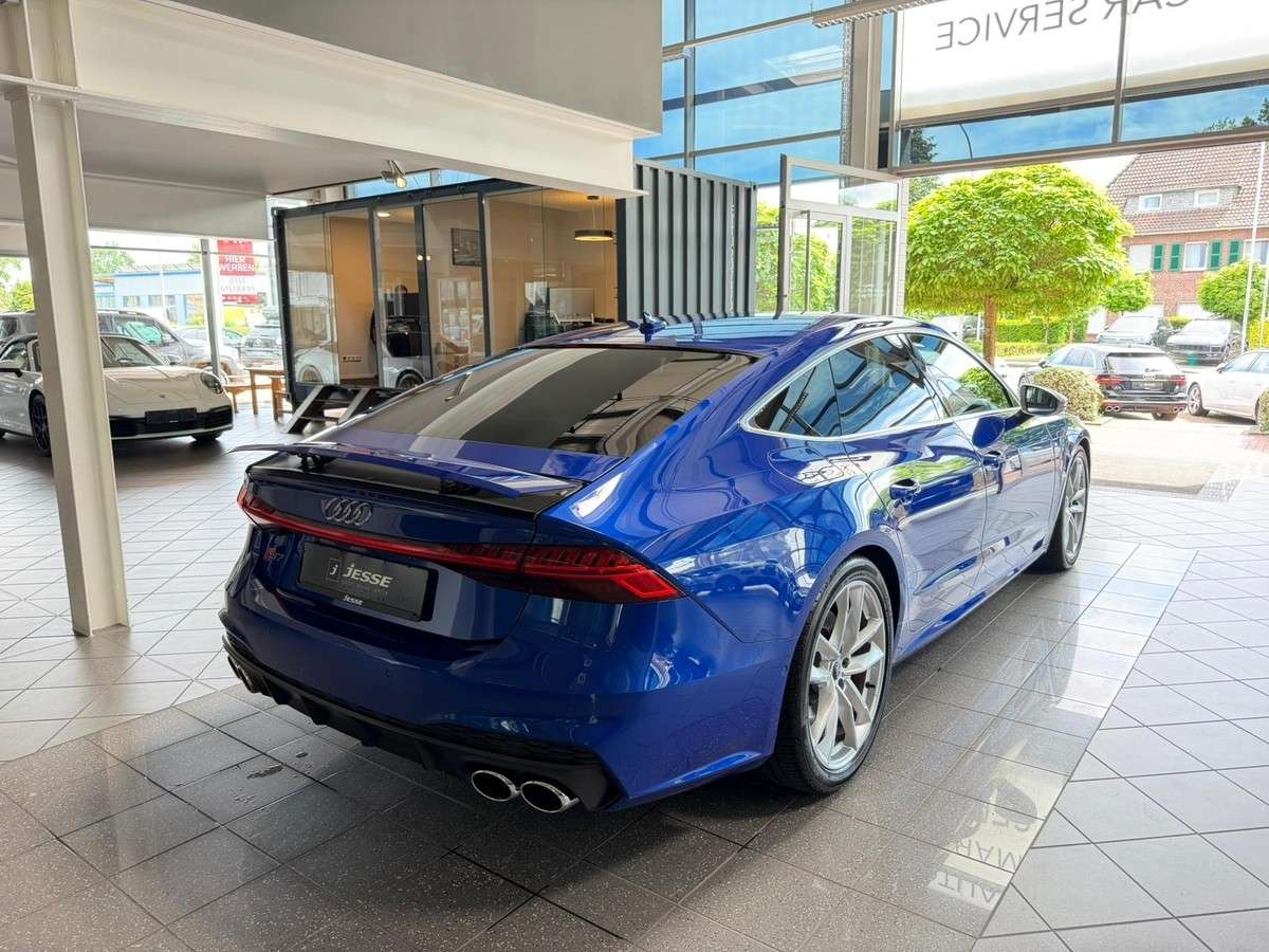 Fahrzeugbild eines Audi S7