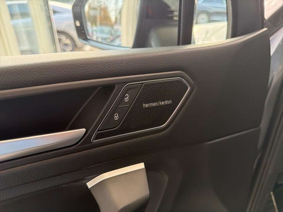 Fahrzeugbild eines Volkswagen Tiguan Allspace