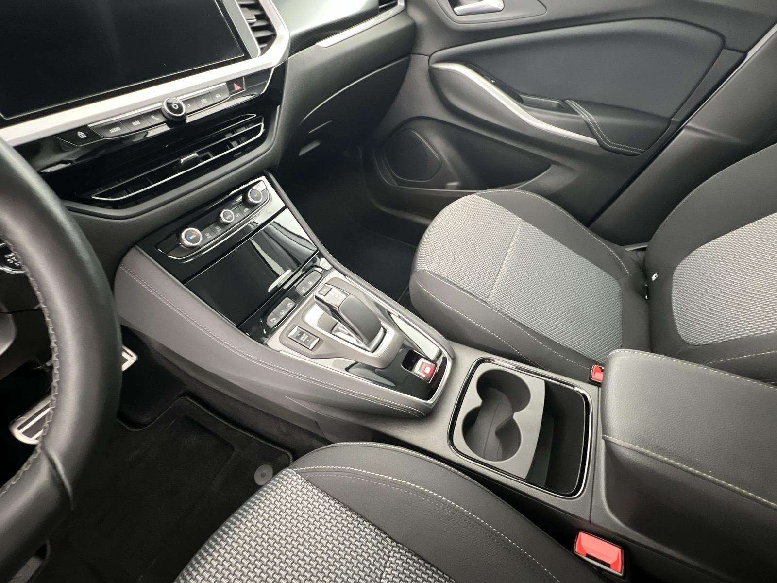 Fahrzeugbild eines Opel Grandland X