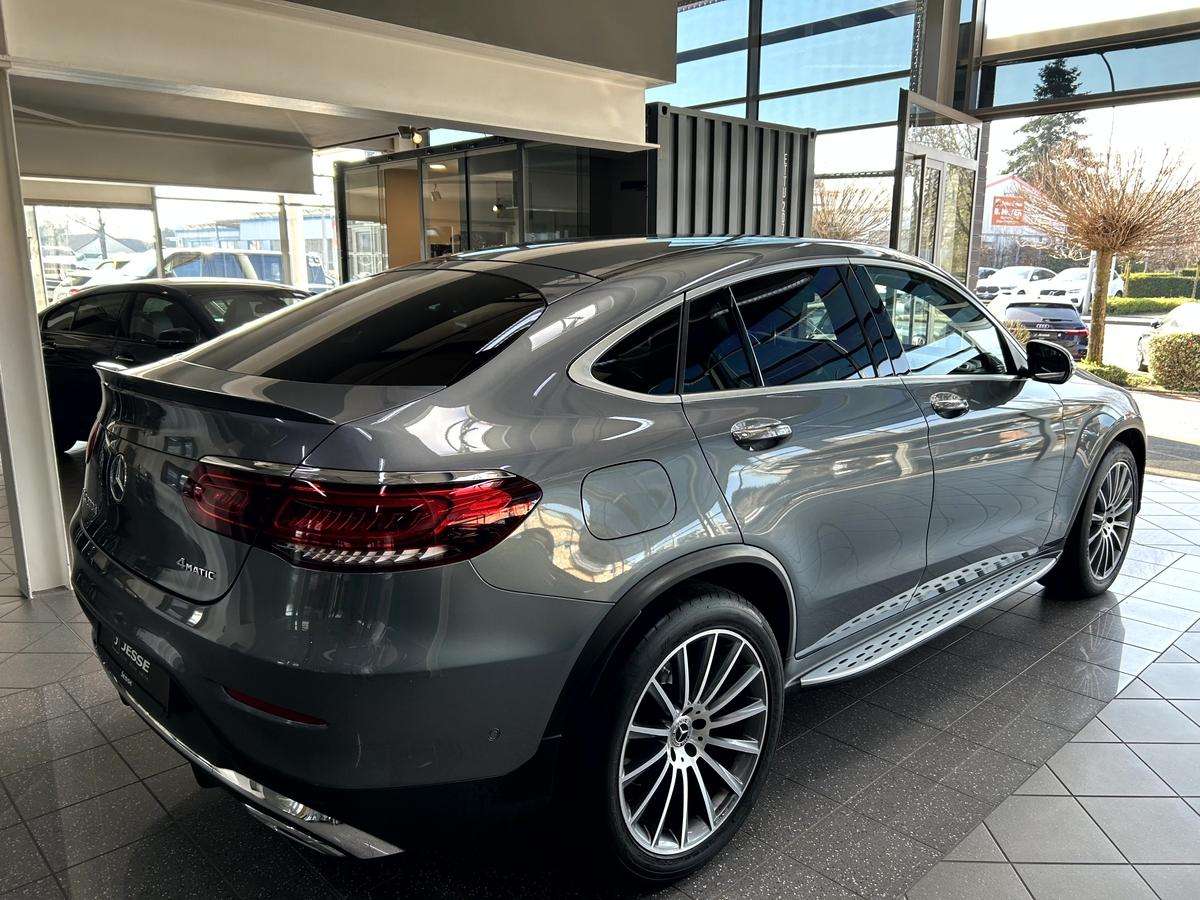 Fahrzeugbild eines Mercedes-Benz GLC