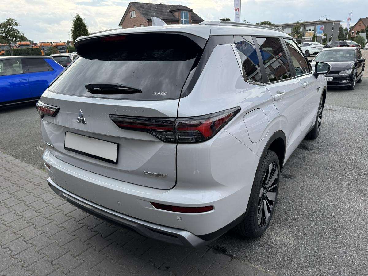 Fahrzeugbild eines Mitsubishi Outlander