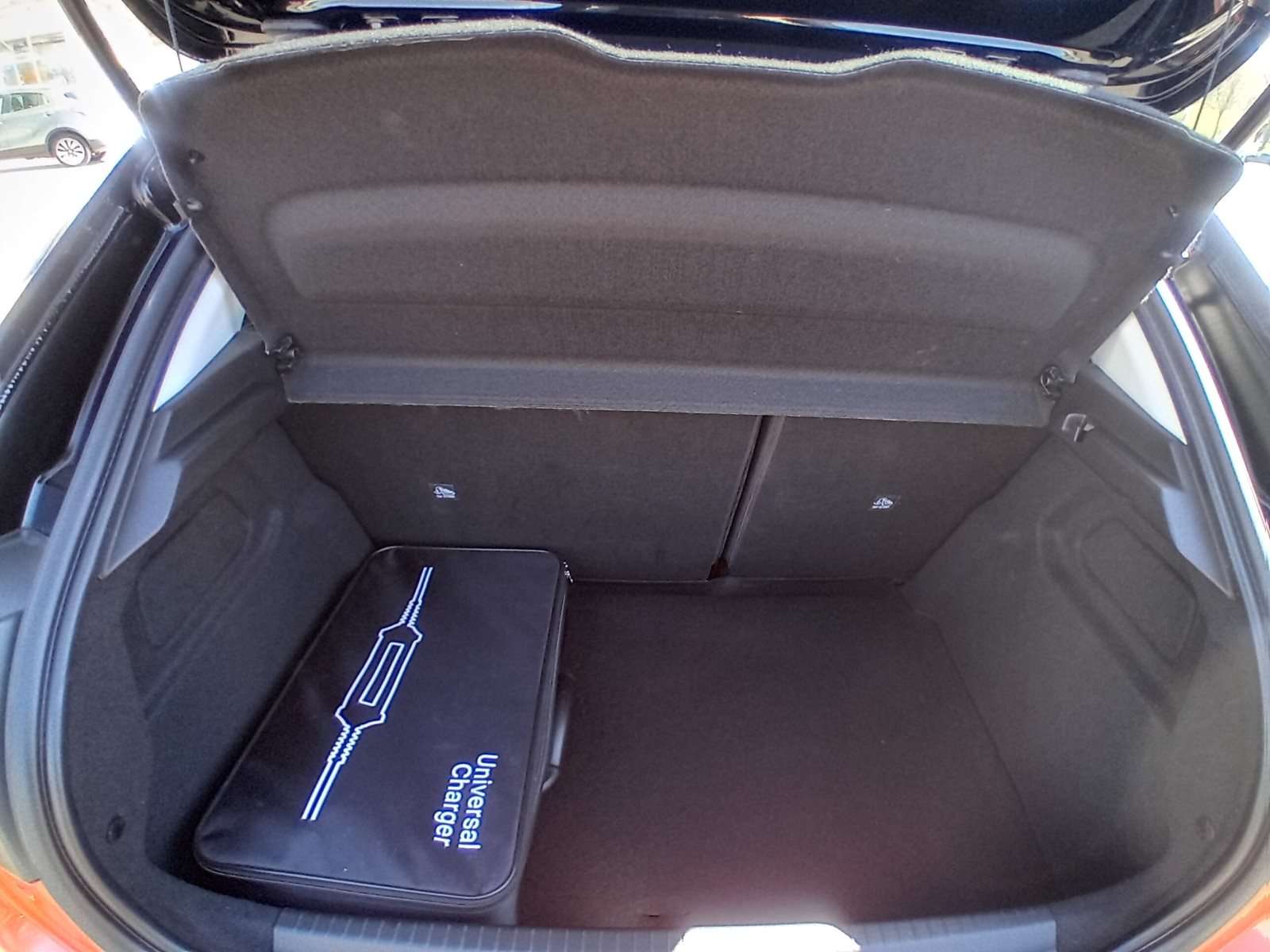 Fahrzeugbild eines Opel Corsa