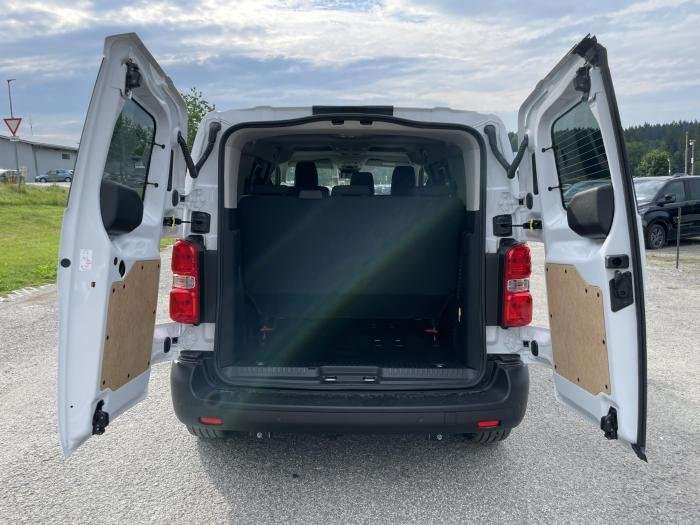 Fahrzeugbild eines Opel Vivaro