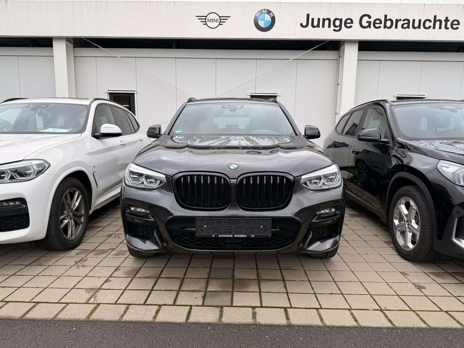 Fahrzeugbild eines BMW X3