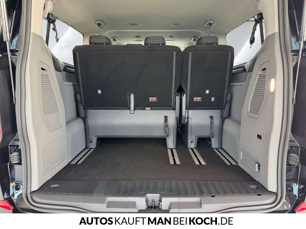 Fahrzeugbild eines Ford Tourneo Custom
