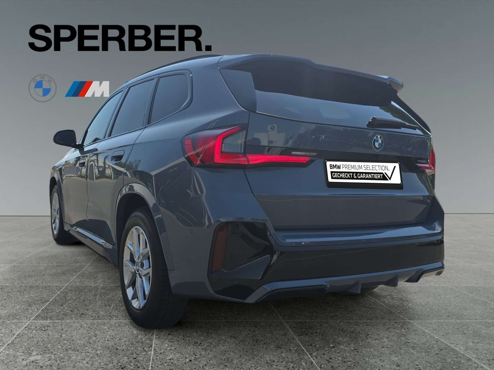 Fahrzeugbild eines BMW X1