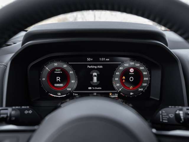 Fahrzeugbild eines Nissan X-TRAIL