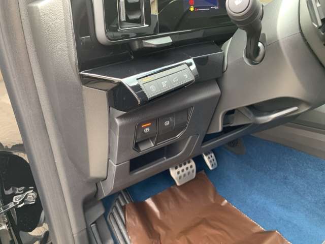 Fahrzeugbild eines Renault Rafale