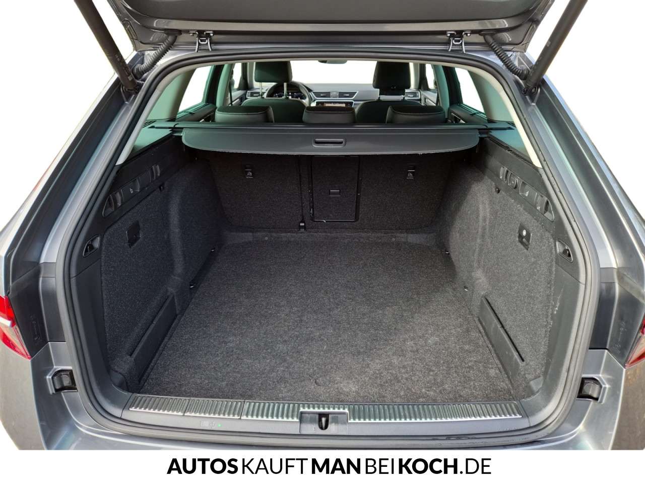 Fahrzeugbild eines Skoda Superb