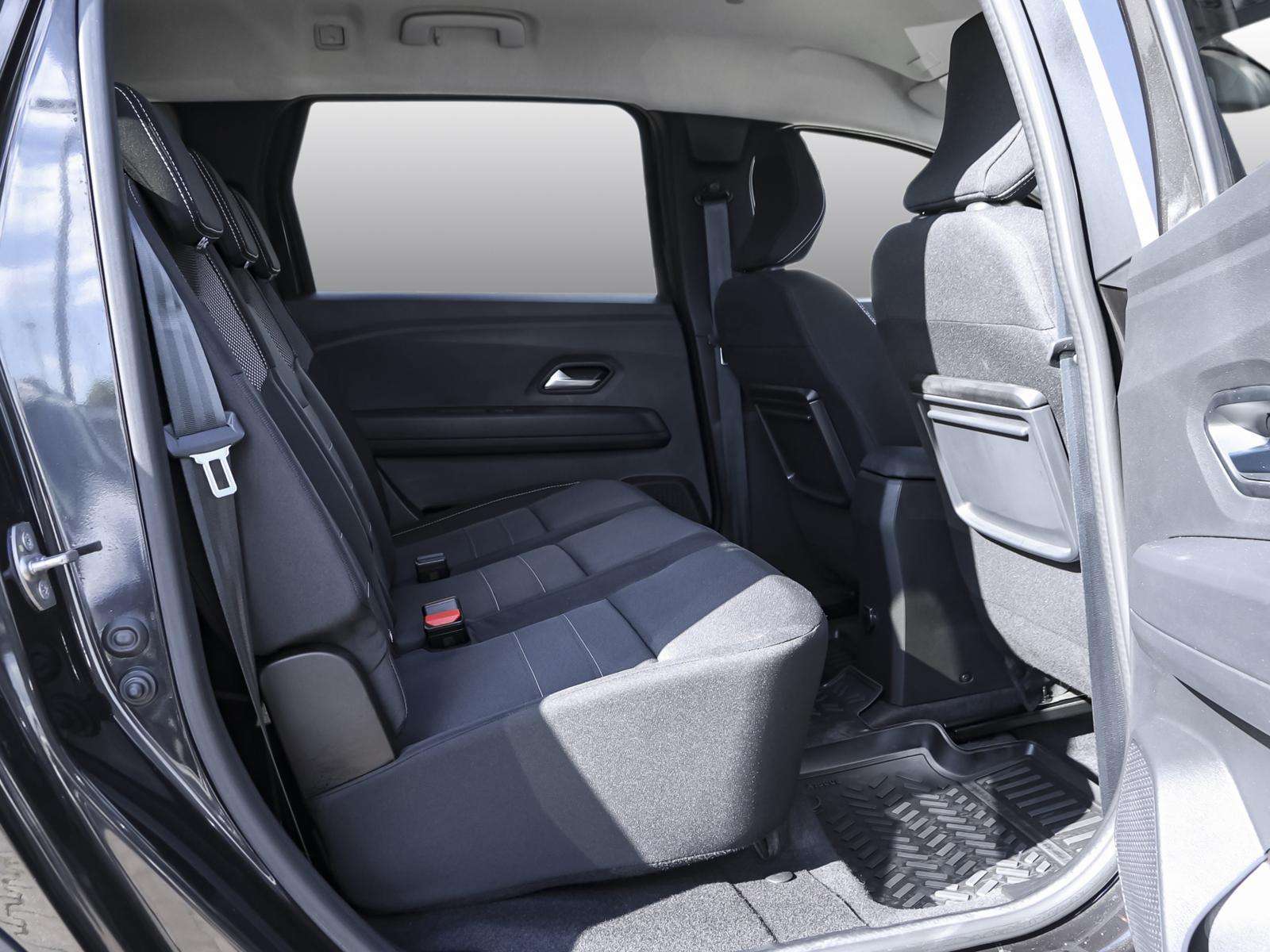 Fahrzeugbild eines Dacia Jogger