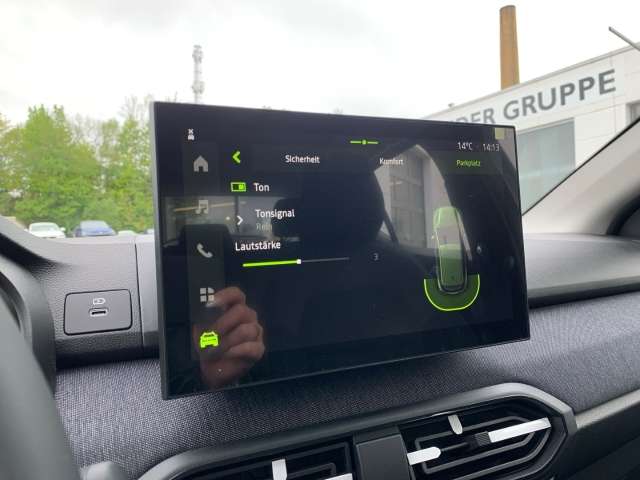Fahrzeugbild eines Dacia Sandero