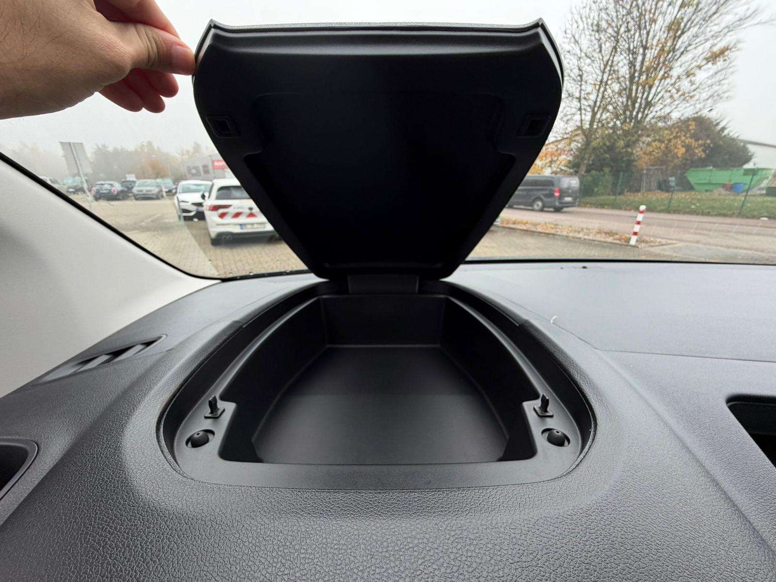 Fahrzeugbild eines Opel Combo Life