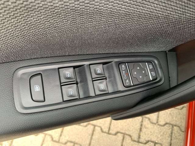 Fahrzeugbild eines Renault Kangoo