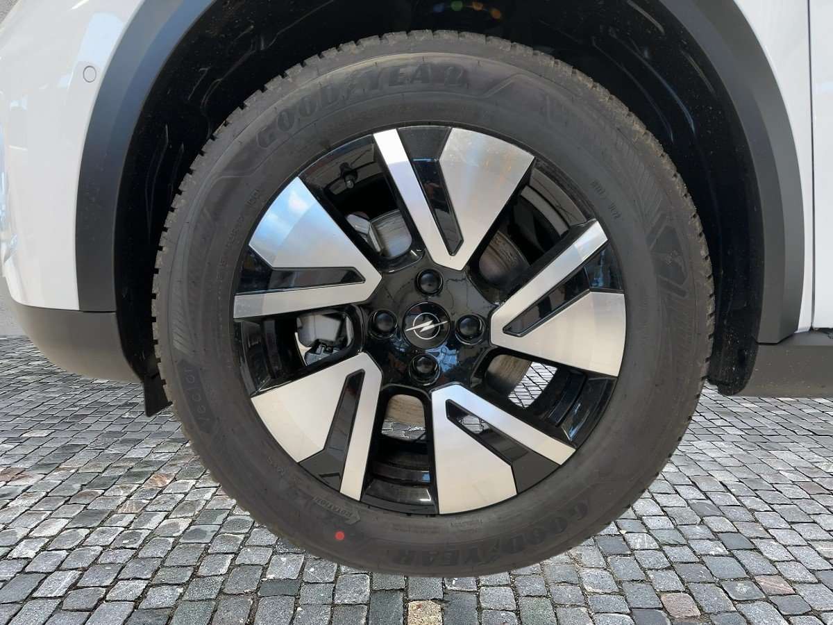 Fahrzeugbild eines Opel Frontera
