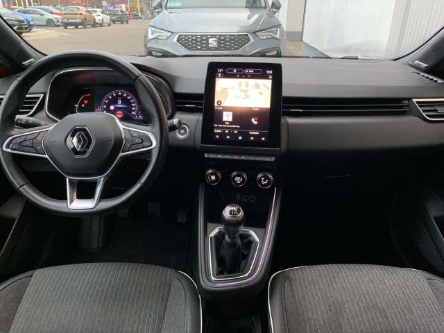 Fahrzeugbild eines Renault Clio