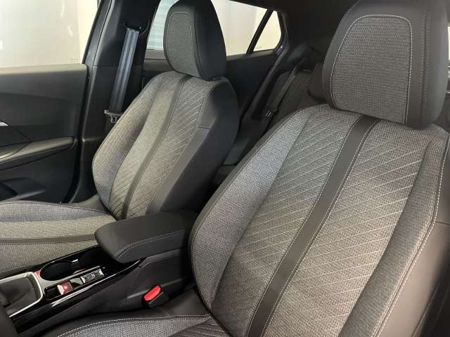 Fahrzeugbild eines Peugeot 2008